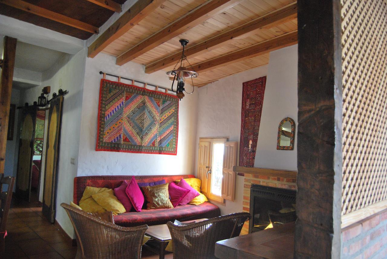 Casas Azahar-Alucema Guest House Zahara De La Sierra Bagian luar foto